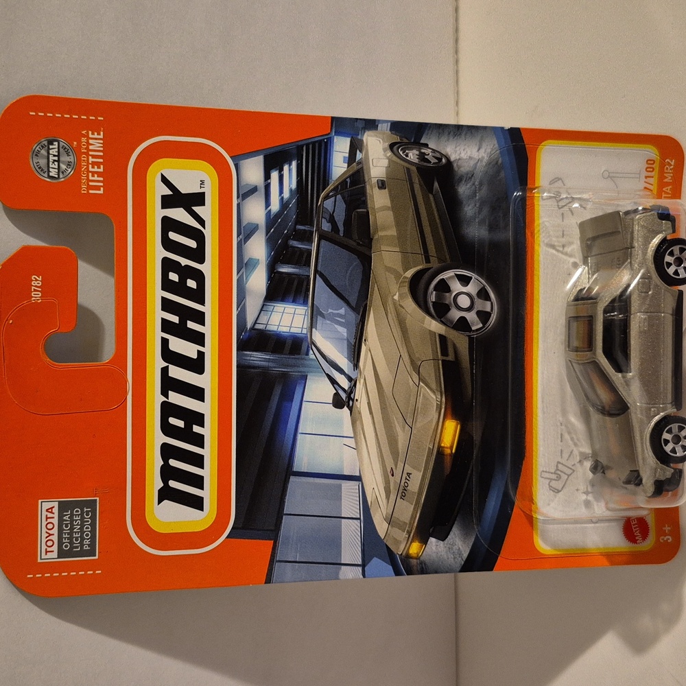 D12 Matchbox 1984 Toyota MR2 headlights up